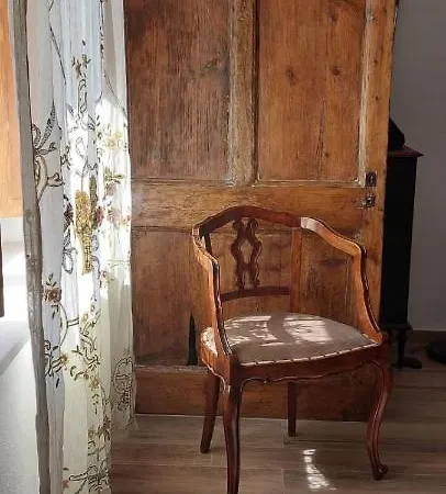 Casa vacanze Casa Di Campagna Il Melo Tra Vigne E Noccioli. *